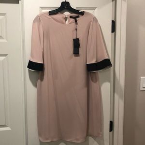 BCBG short sleeve mini dress